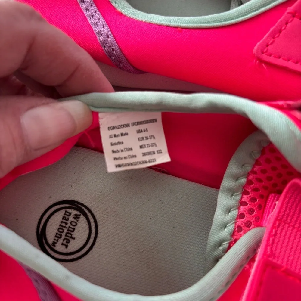 Wonder Nation Pink Toddler Water Shoes SZ 4 - 5 Worn 1X